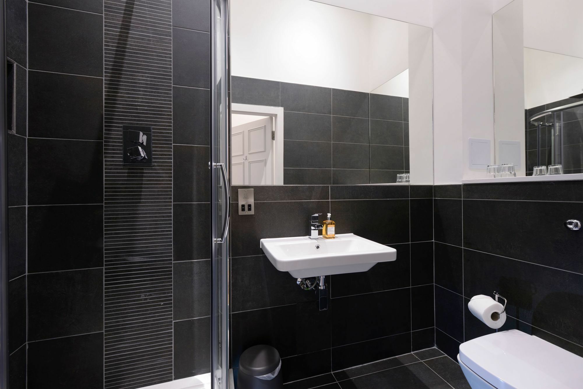 Destiny Scotland - Q-Residence EDI Exterior photo